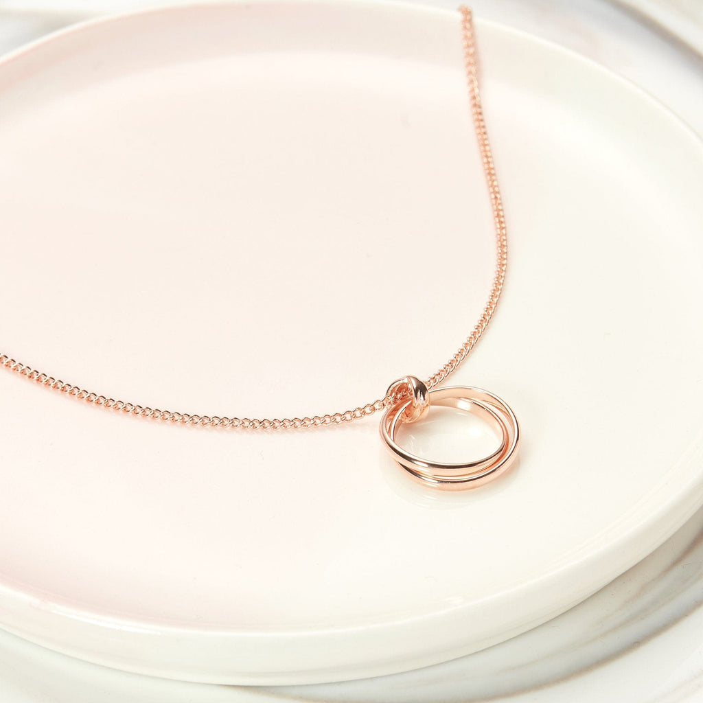 Stacked Circles rose gold-plated aunt and niece necklace detail