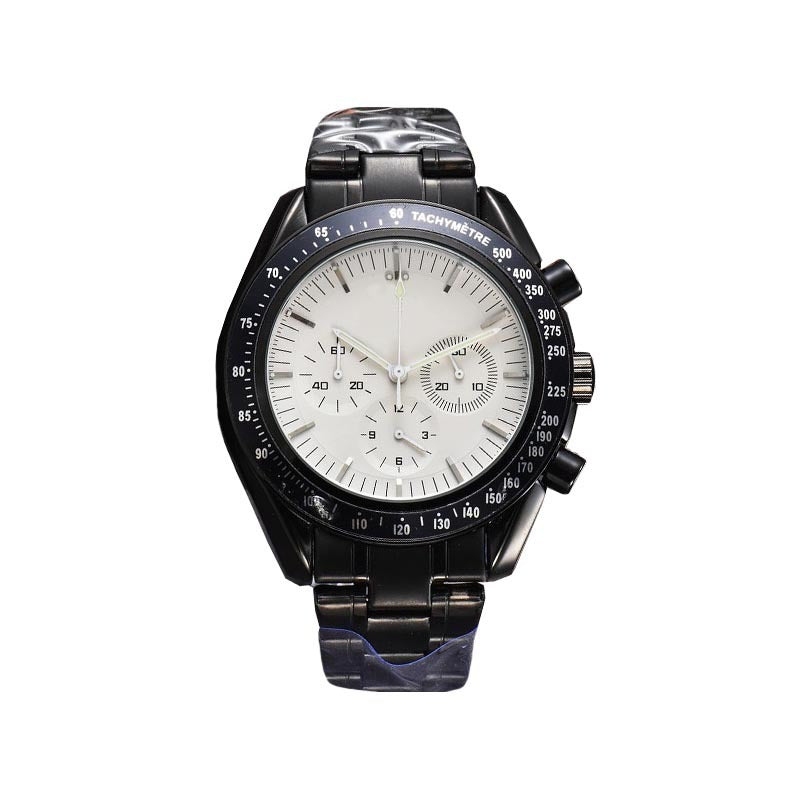 Men’s Steel-Band Quartz Watch – product view 2