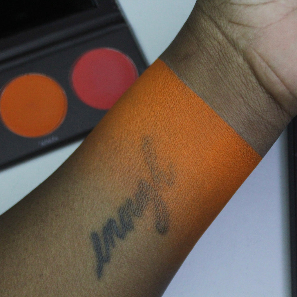 Blush Bliss Trio blush palette product view