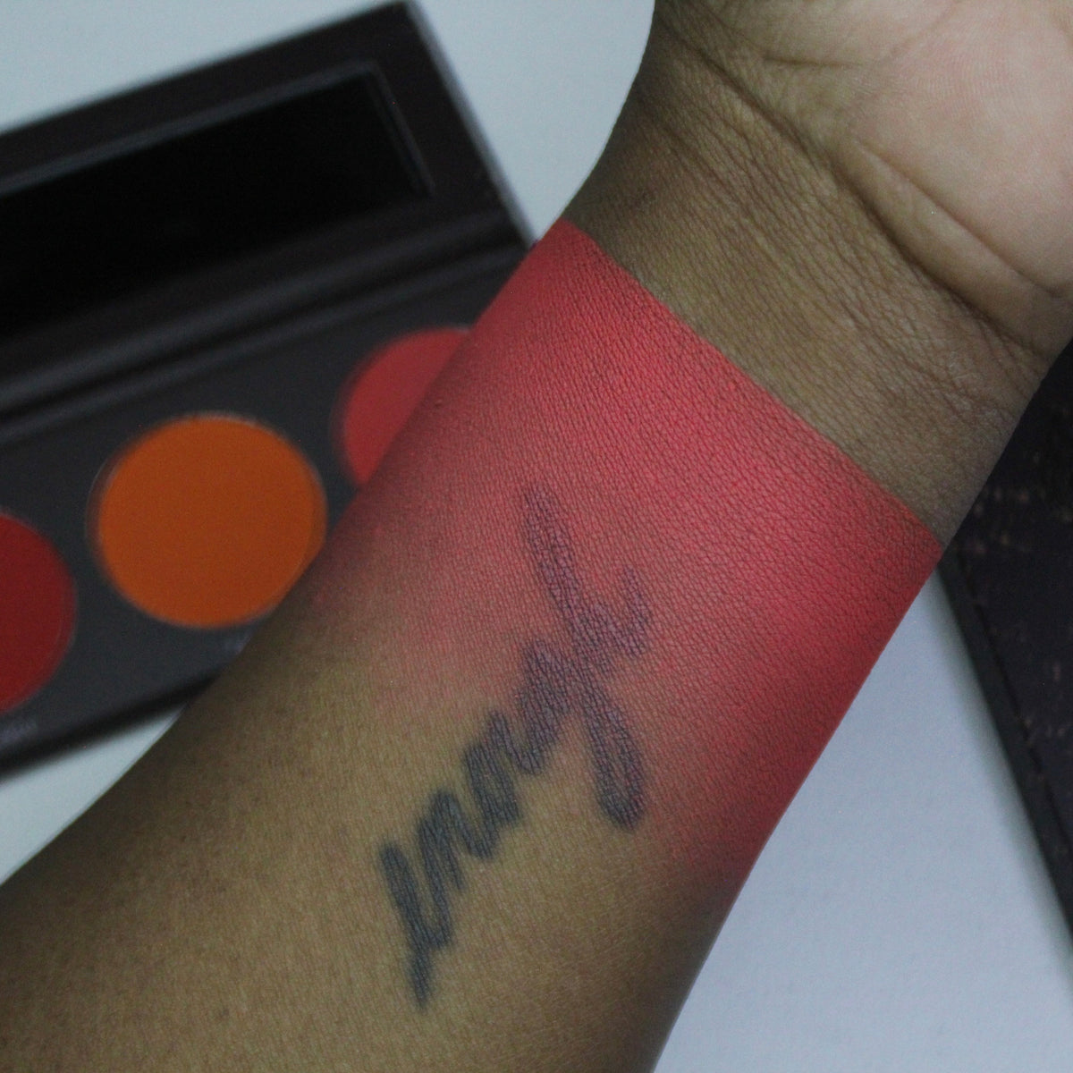 Blush Bliss Trio blush shade detail