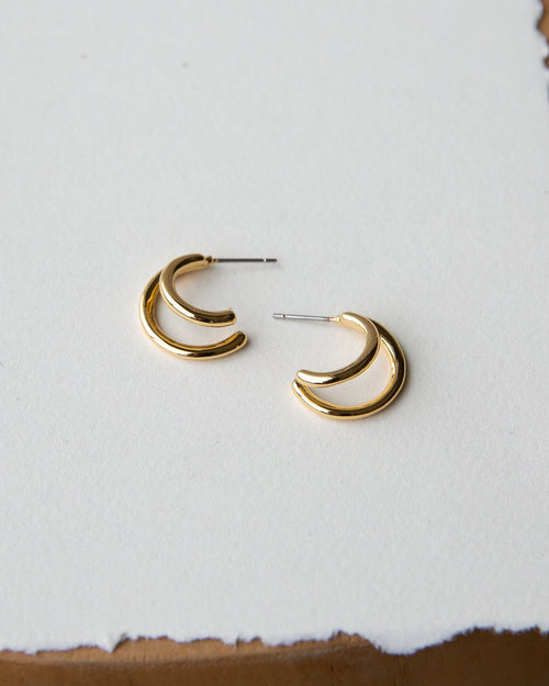 14K gold-plated double hoop earrings in gold
