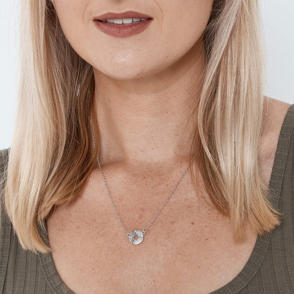 Compass silver-plated aunt and niece necklace gift presentation