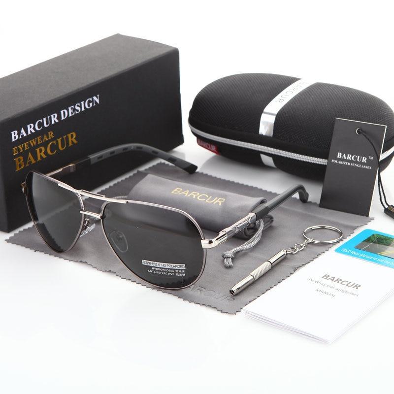 Men’s polarized pilot sunglasses – product detail view