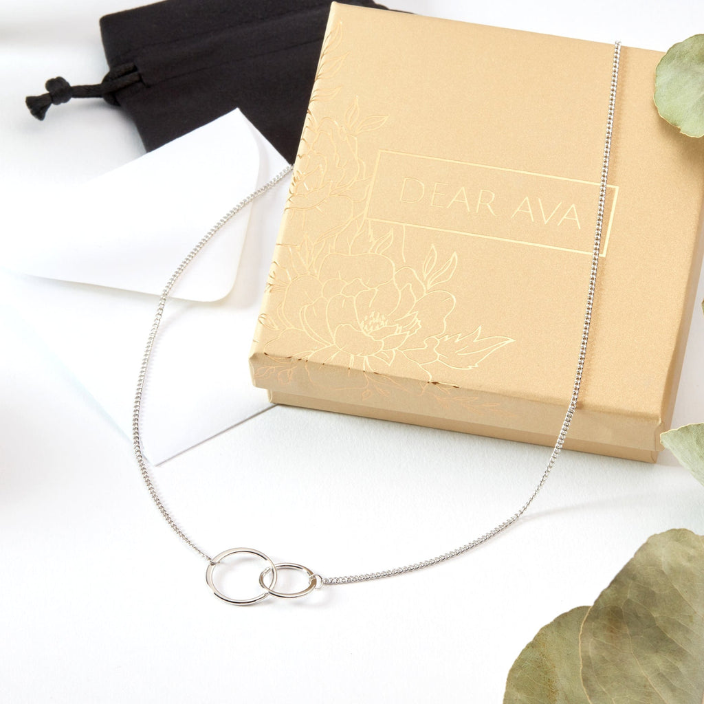 Plated aunt and niece necklace pendant detail