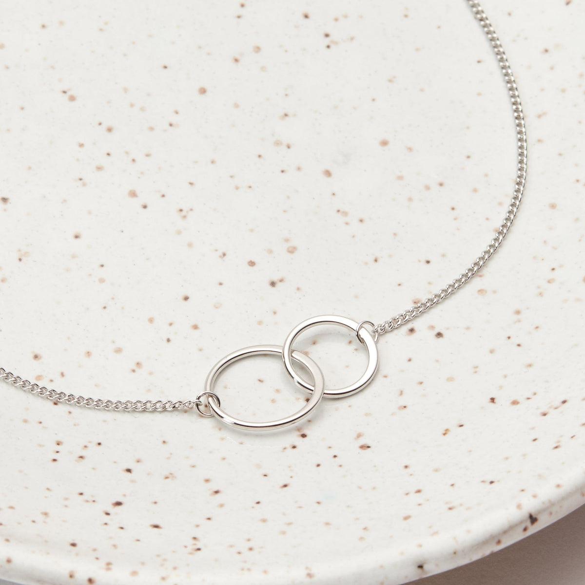 Aunt and niece necklace product detail