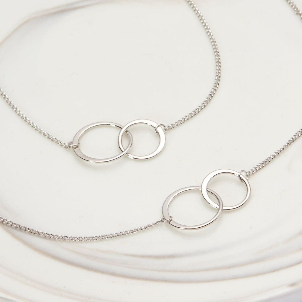Aunt and niece necklace product detail