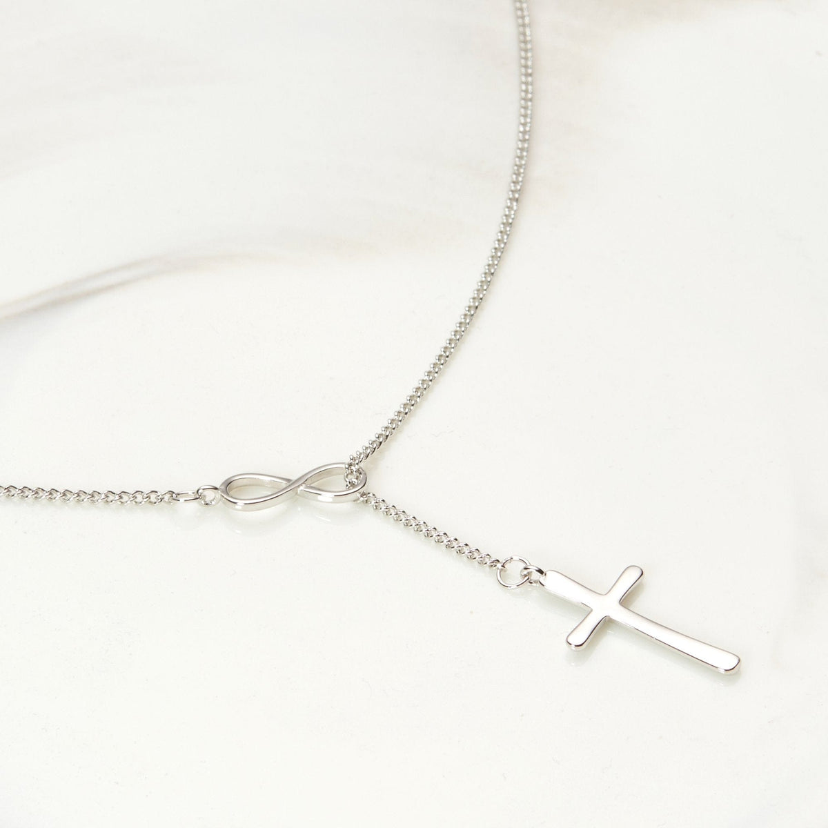 Aunt and niece necklace product detail