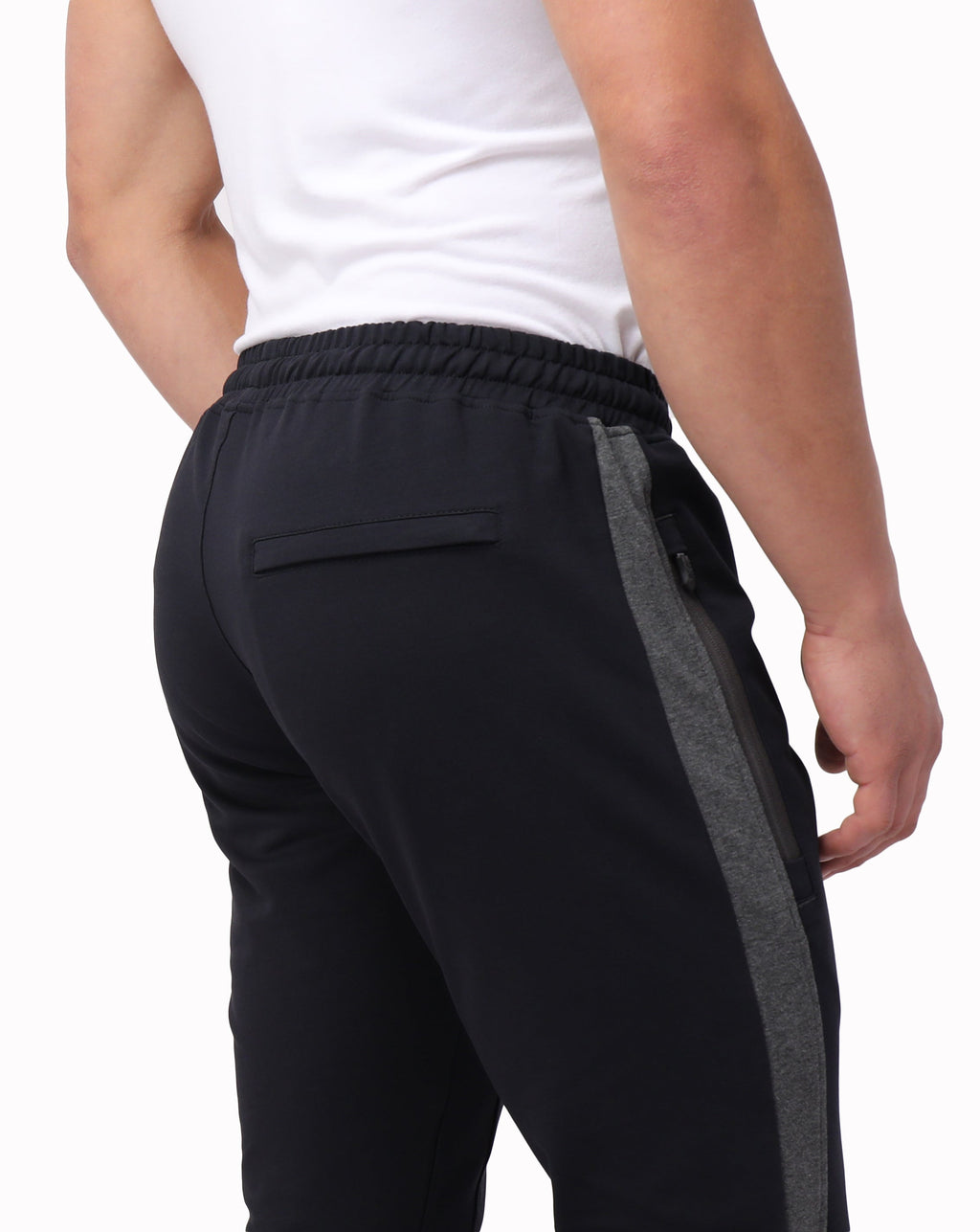 SCR Sportswear Infinite Flex Tall-Fit Jogger – black fabric detail view
