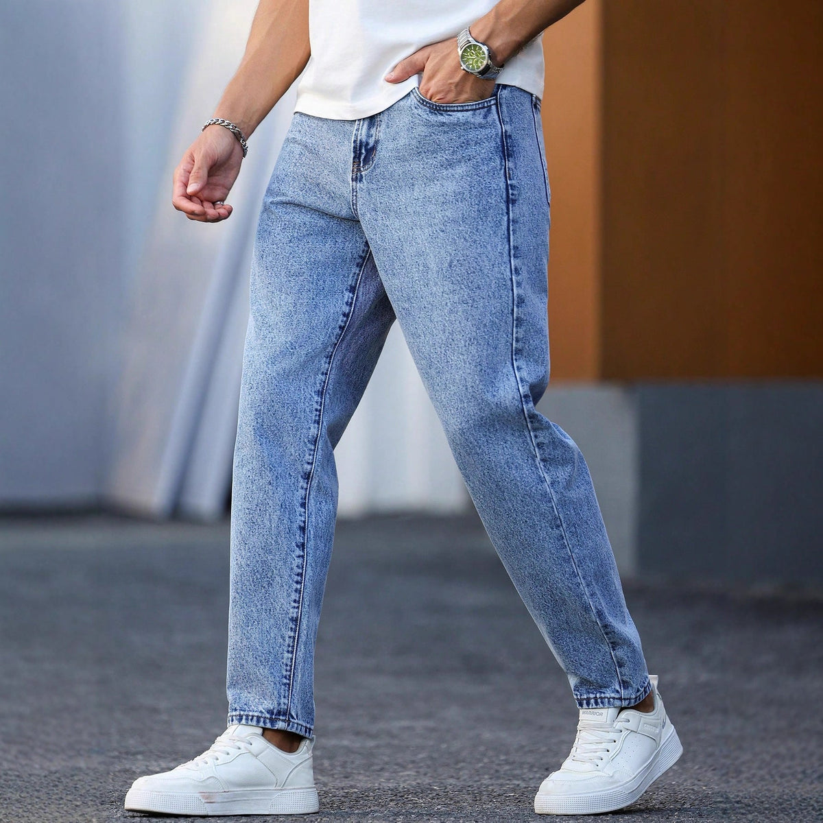 Men’s Light Blue Tapered Jeans – product view 3