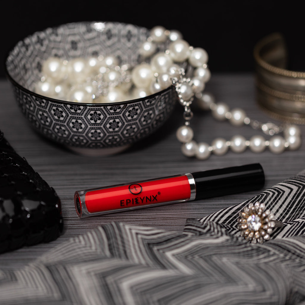 EpiLynx High-Shine Lip Gloss lifestyle image