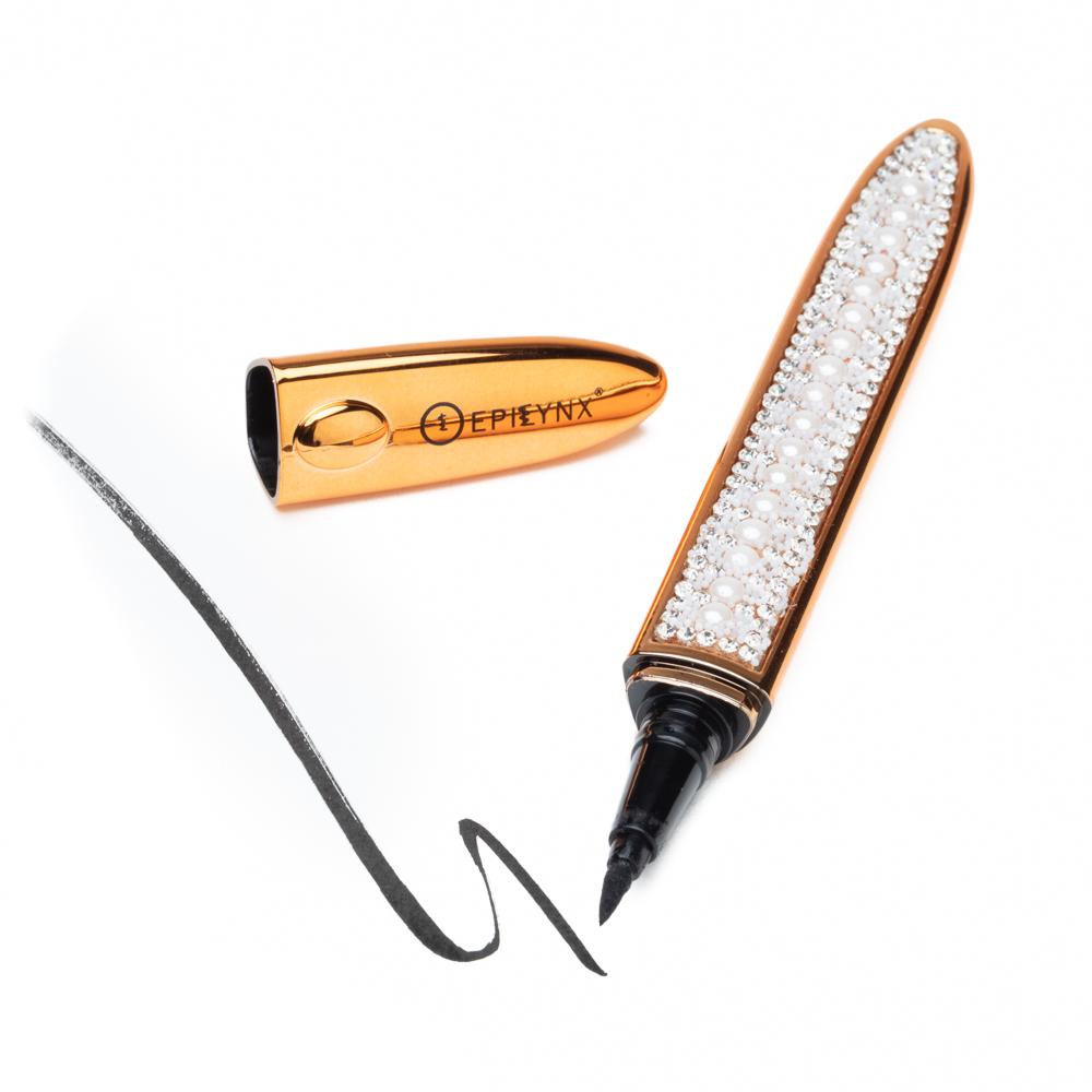EpiLynx lash kit with reusable false lashes and applicator tools