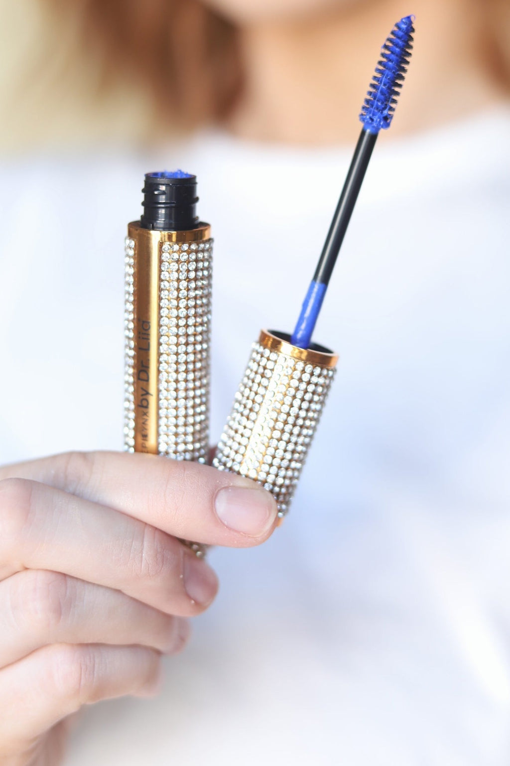 EpiLynx Volume Mega Mascara wand and tube detail