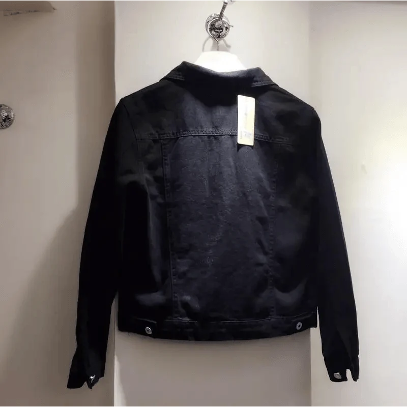 Women’s slim-fit button-front denim jacket detail view 36