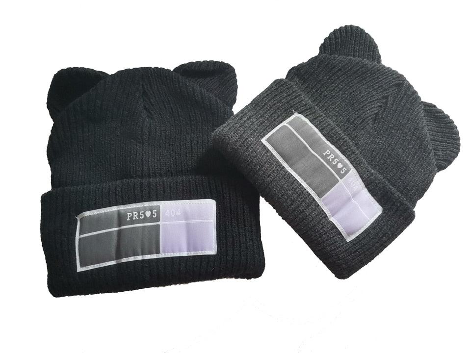 Women’s double-pom cable-knit beanie by Stevvex – view 23