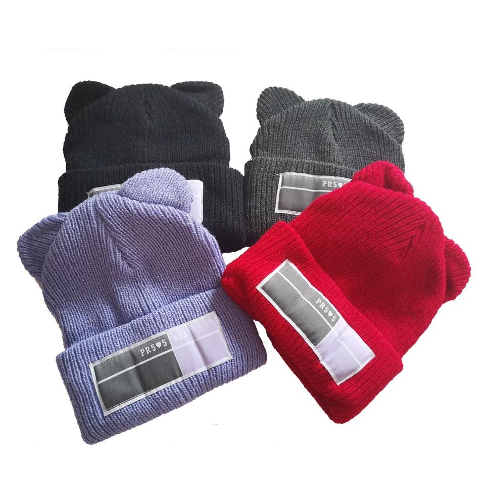 Women’s double-pom cable-knit beanie by Stevvex – view 6